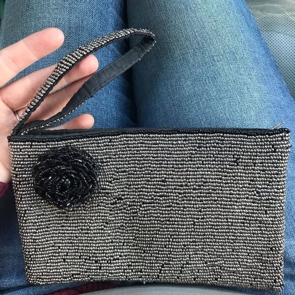 Beaded Clutch in Gunmetal Silver with Black Flower - Picture 5 of 6